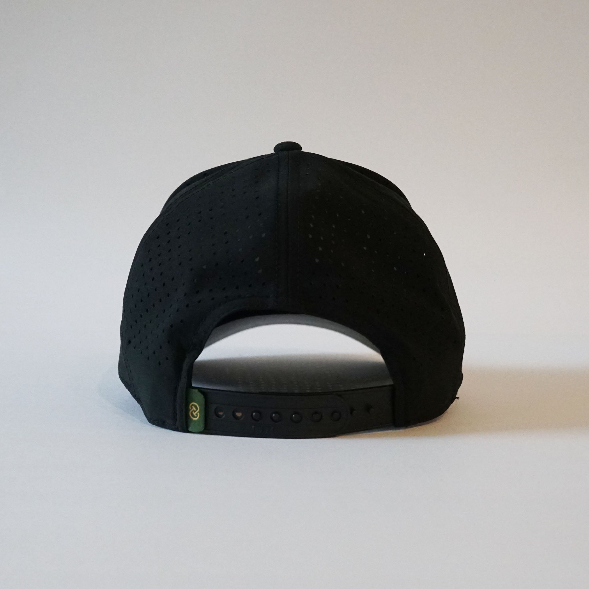 "The Original" Performance Snapback Black (Low Profile)