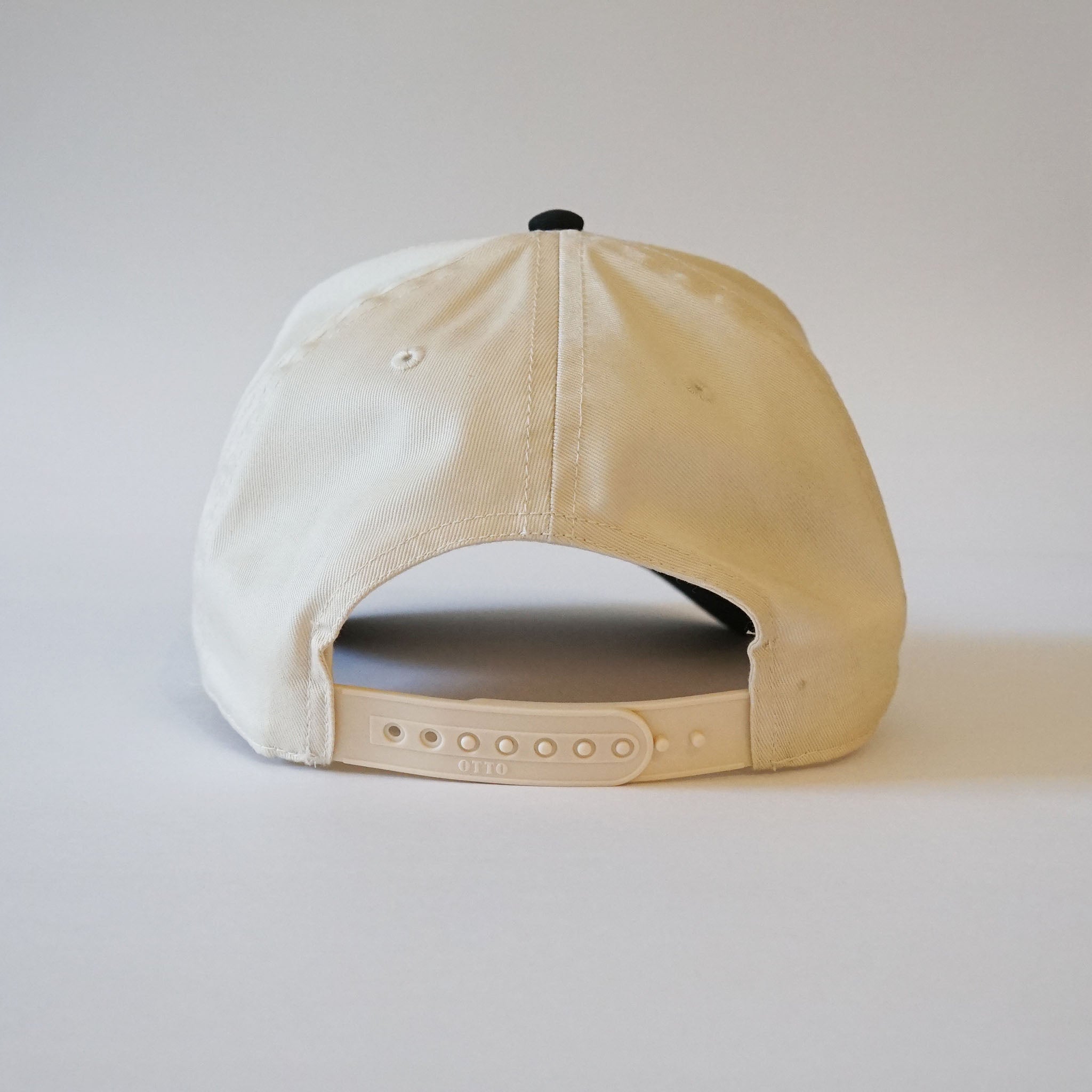 "Howdy" Snapback Natural/Black