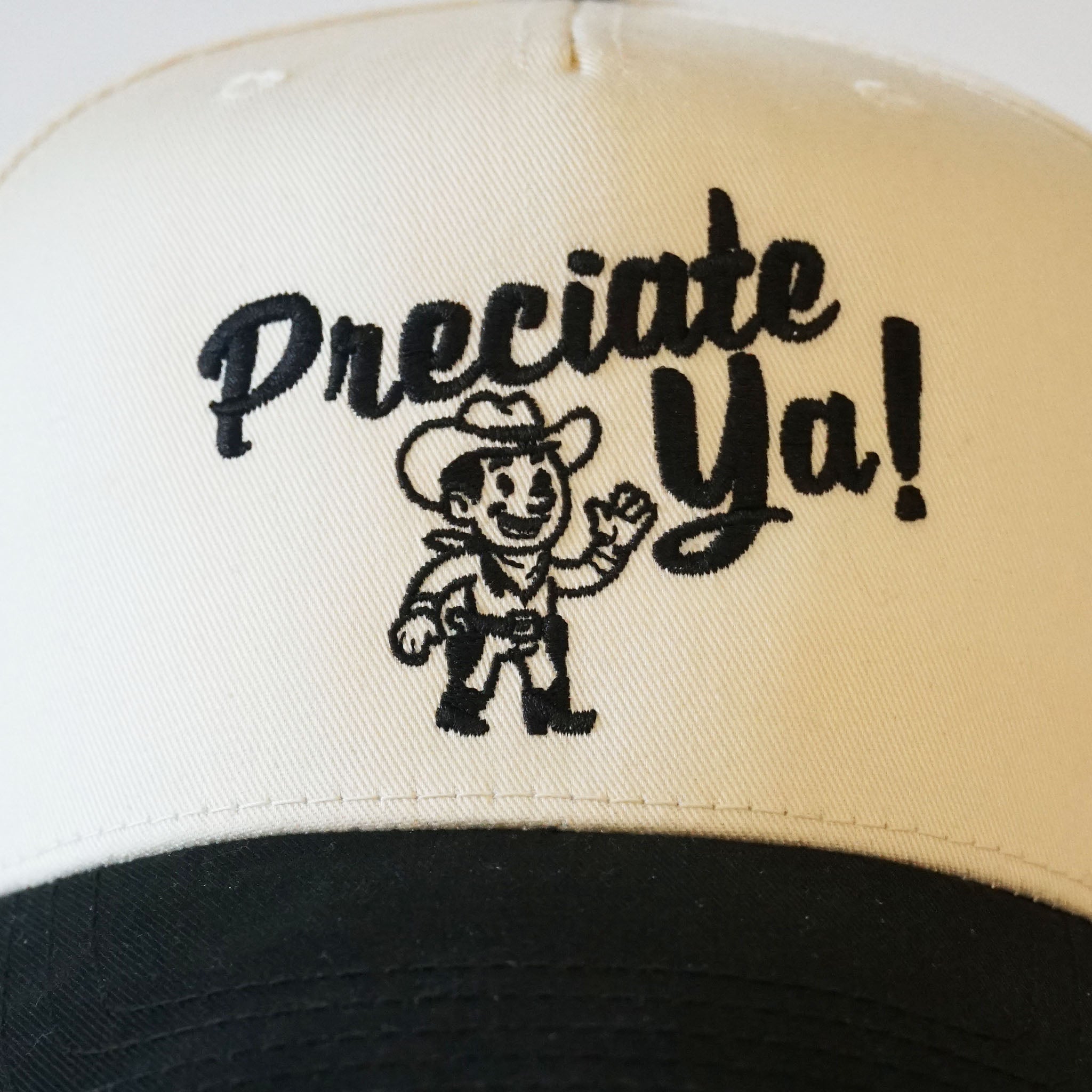 "Howdy" Snapback Natural/Black