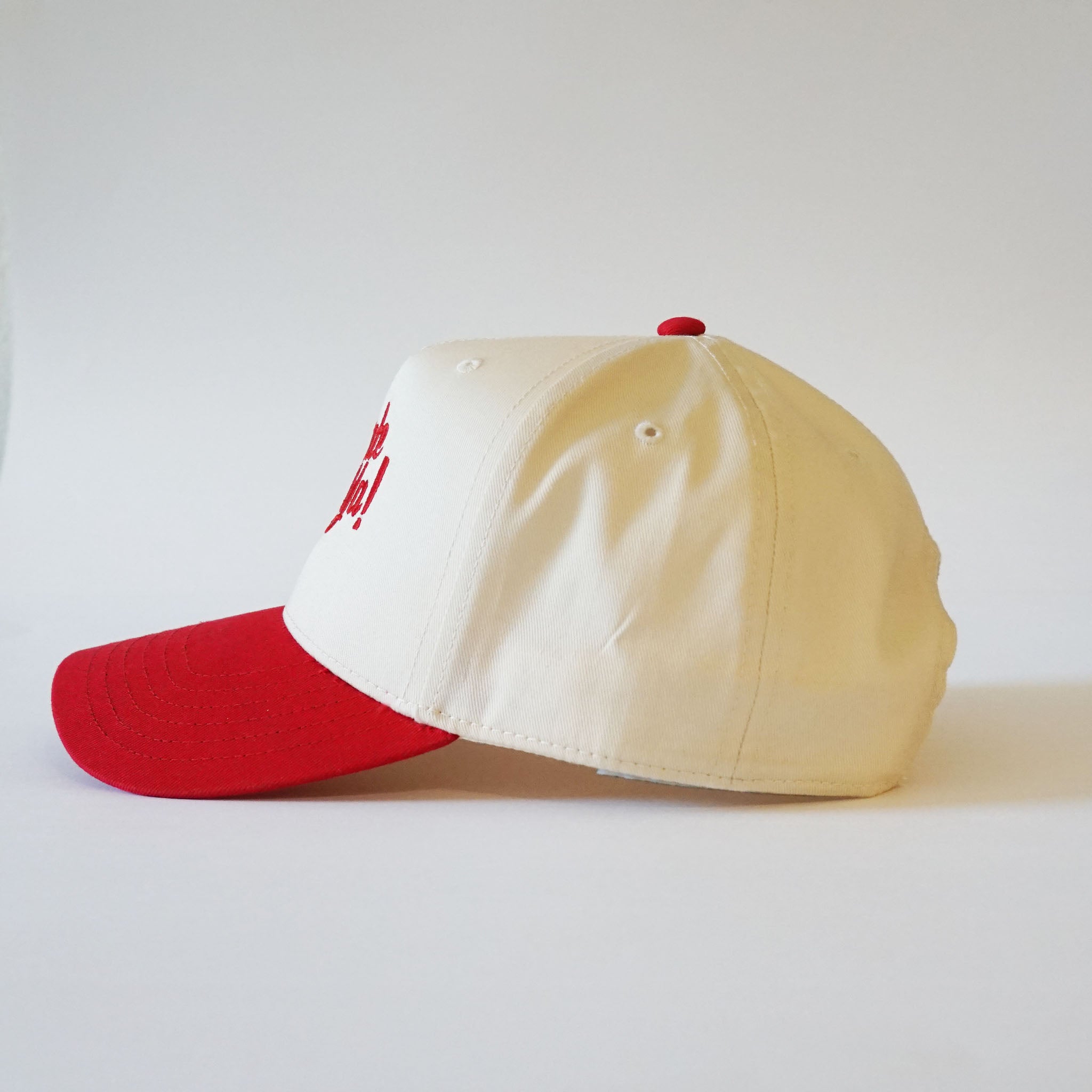 "Howdy" Snapback Natural/Red